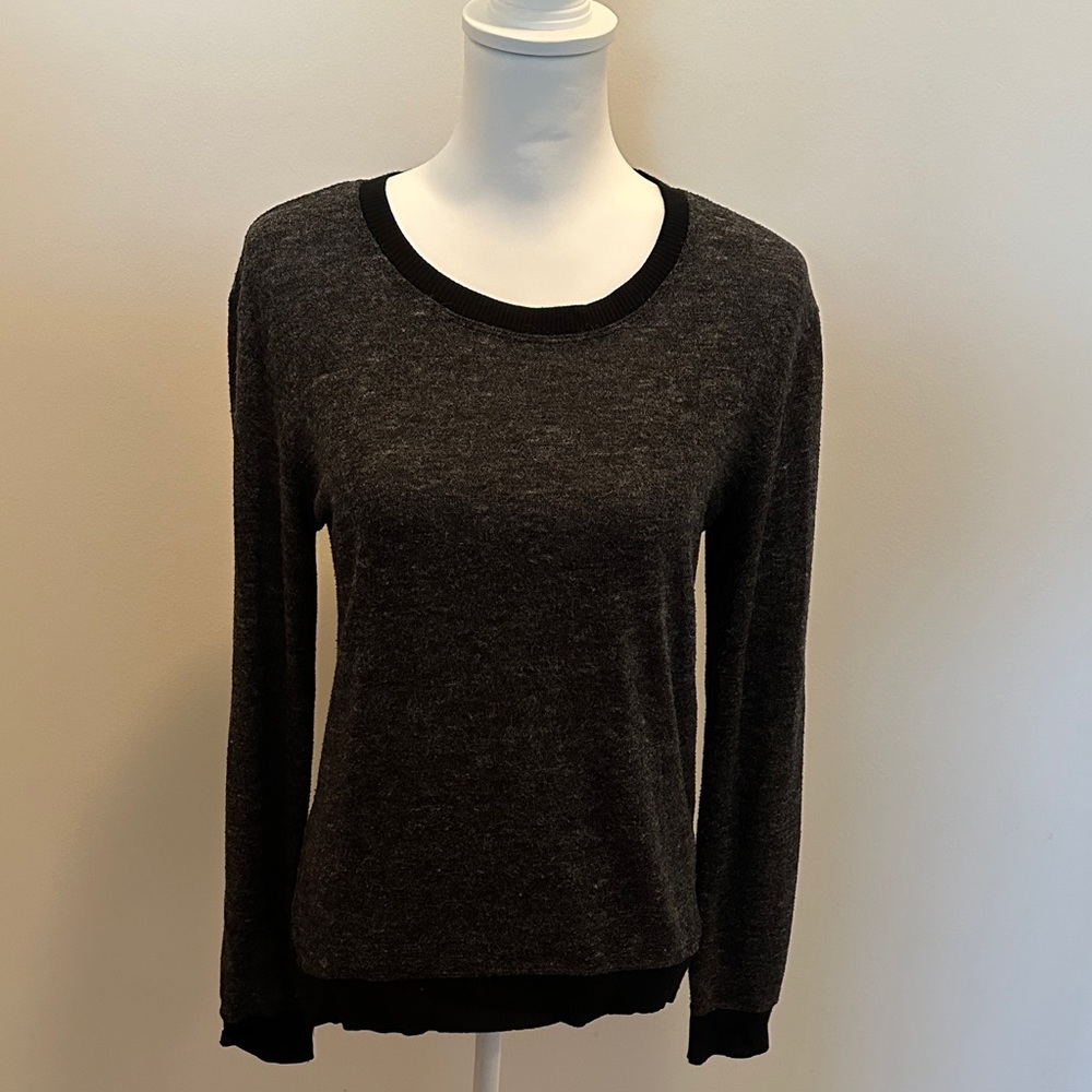 Wilfred Charcoal and Black Knit Top